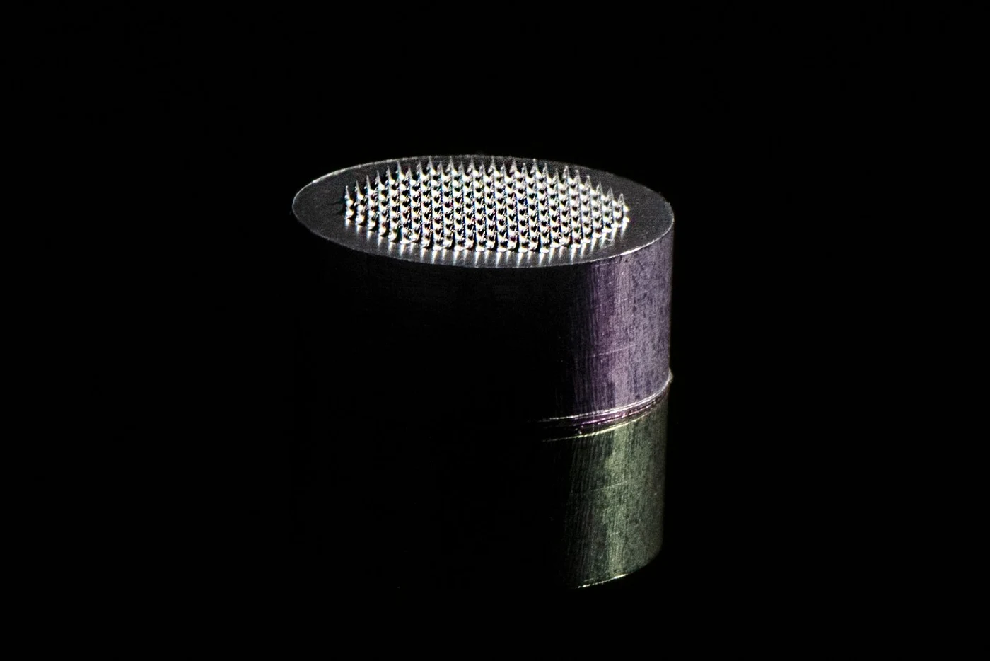 Microneedle array — CEA / AUBERT